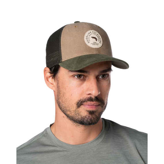 Guideline Badge Trucker Cap - Forest i gruppen Kläder & Skor / Kepsar & Huvudbonader / Kepsar hos Fishline (111066GL)