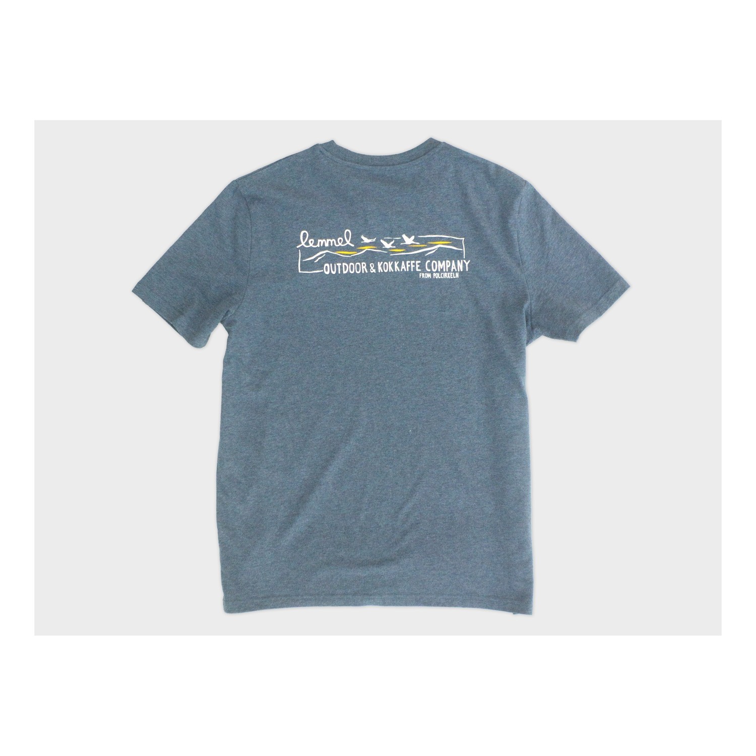 Lemmel T-shirt Lemmel Outdoor Co. Heather blue, with backprint i gruppen Kläder & Skor / Kläder / T-shirts hos Fishline (3010115-6034r)