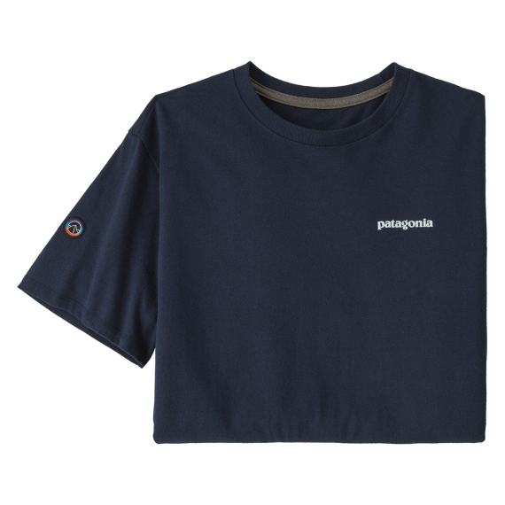 Patagonia Fitz Roy Icon Responsibili-Tee New Navy - S i gruppen Kläder & Skor / Kläder / T-shirts hos Fishline (37665-NENA-Sr)