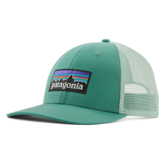 Patagonia P-6 Logo LoPro Trucker Hat Heartleaf Green i gruppen Kläder & Skor / Kepsar & Huvudbonader / Kepsar / Truckerkepsar hos Fishline (38283-HTLG-ALL)