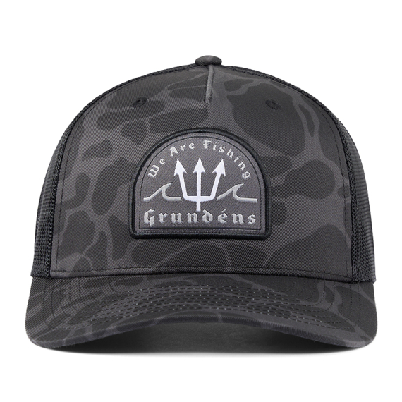 Grundéns Poseidon Trucker Admiral Black Camo i gruppen Kläder & Skor / Kepsar & Huvudbonader / Kepsar / Truckerkepsar hos Fishline (50271-018-0001)