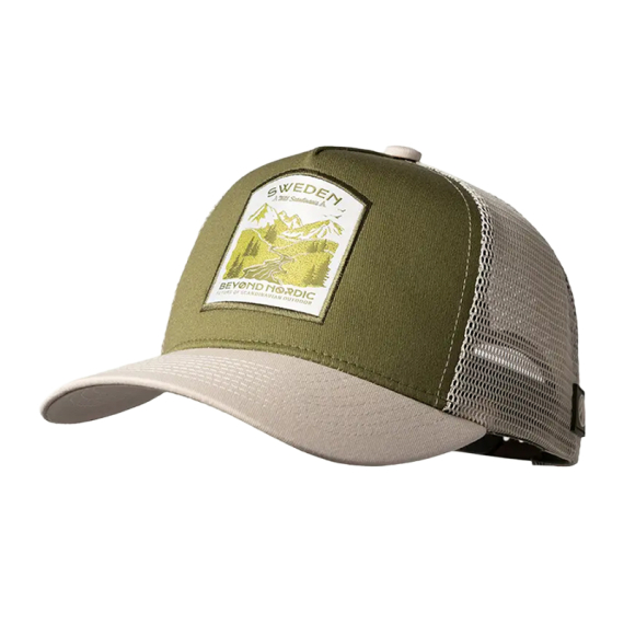 Beyond Nordic BN215 Wild Scandinavia Trucker Cap W-Beige Iguana i gruppen Kläder & Skor / Kepsar & Huvudbonader / Kepsar / Truckerkepsar hos Fishline (BN215-W-BEIGE-OS)