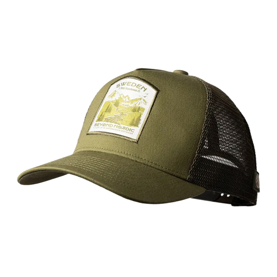 Beyond Nordic BN215 Wild Scandinavia Trucker Cap W-Iguana Green i gruppen Kläder & Skor / Kepsar & Huvudbonader / Kepsar / Truckerkepsar hos Fishline (BN215-W-IGUANA-OS)