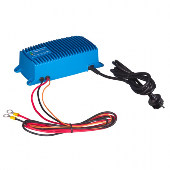 Victron Energy Blue Smart IP67 24V/8A i gruppen Marinelektronik & Båt / Marinbatterier & Laddare / Batteriladdare hos Fishline (BPC240813006)