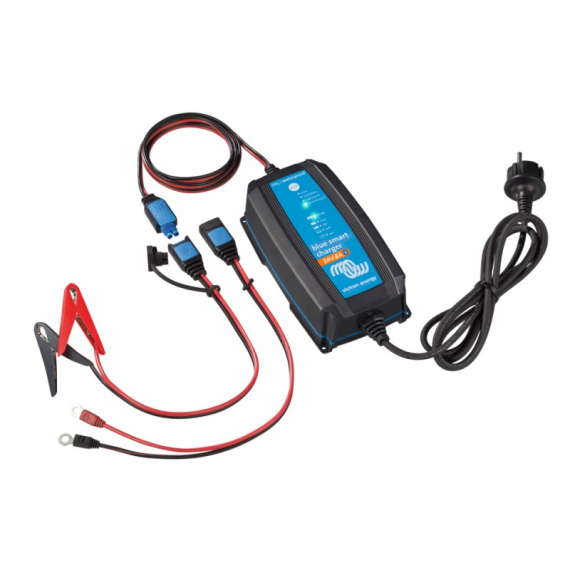 Victron Energy Blue Smart IP65 24V/8A i gruppen Marinelektronik & Båt / Marinbatterier & Laddare / Batteriladdare hos Fishline (BPC240831064R)