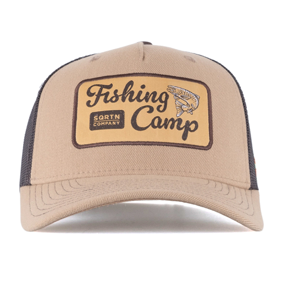SQRTN Fishing Camp Trucker Cap Khaki i gruppen Kläder & Skor / Kepsar & Huvudbonader / Kepsar / Truckerkepsar hos Fishline (CAP-323-OSFA)