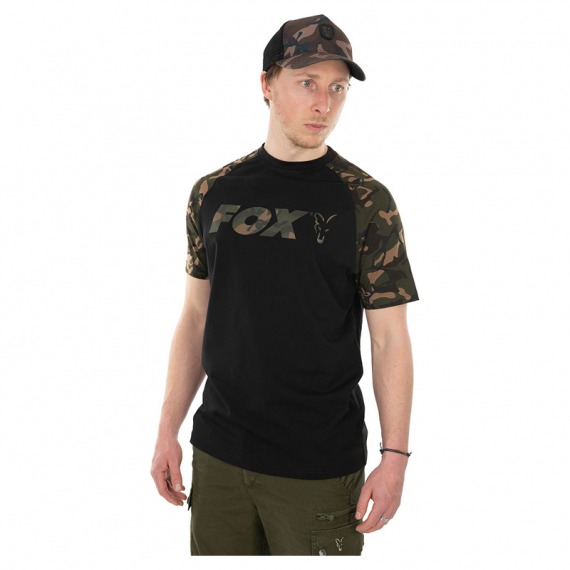 Fox Black/Camo Raglan T-Shirt i gruppen Kläder & Skor / Kläder / T-shirts hos Fishline (CFX104r)